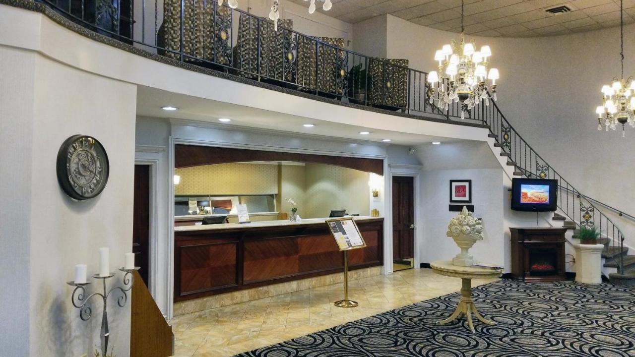 Bel-Aire Hotel Lake Erie Bagian luar foto